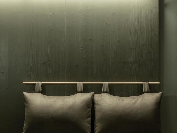 Altstadthotel Weisses Kreuz : photo 10 de la chambre double room stube