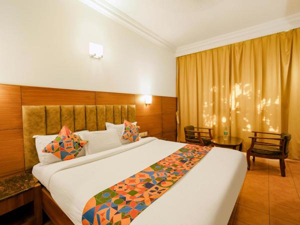 FabHotel Royale Basant Residency : photo 1 de la chambre chambre deluxe