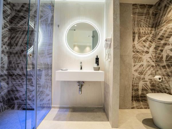 Catania Sea Palace Hotel : photo 9 de la chambre suite avec jacuzzi