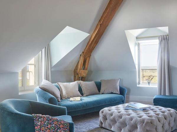 Château Capitoul : photo 3 de la chambre suite deluxe avec lit king-size