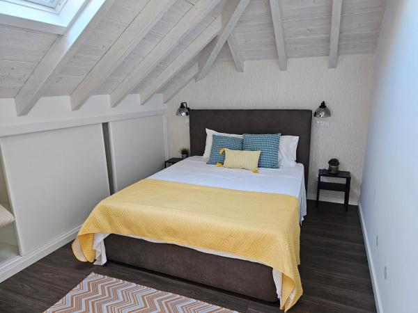 SurfSoul Guesthouse - Bed and Breakfast : photo 3 de la chambre chambre double avec salle de bains privative
