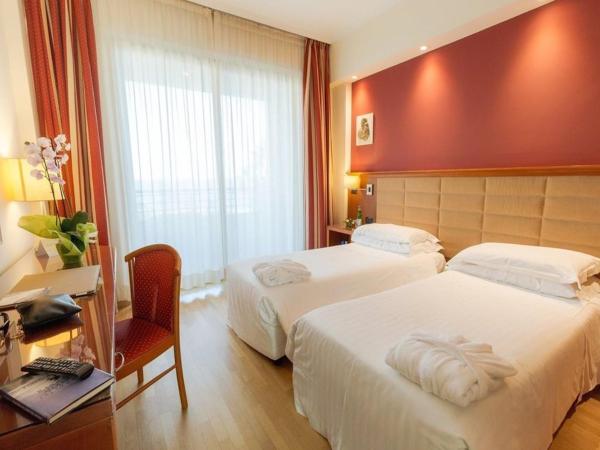 Hotel Nettuno : photo 3 de la chambre chambre double ou lits jumeaux deluxe - vue sur mer