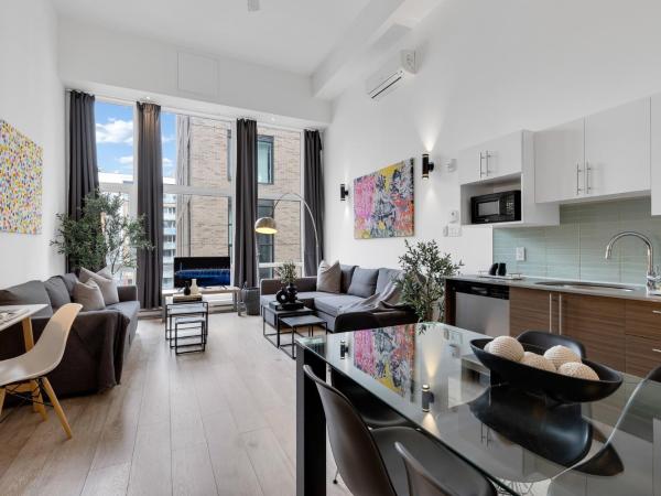 Liv MTL Downtown : photo 3 de la chambre downtown-501 | spacious penthouse duplex + mezzanine mtl