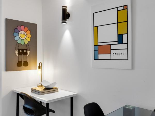 Liv MTL Downtown : photo 9 de la chambre downtown-401 | spacious modern 2br suite montreal