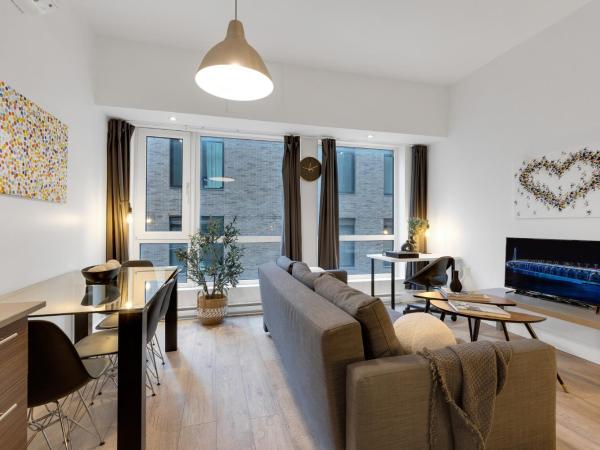 Liv MTL Downtown : photo 5 de la chambre downtown-304 | spacious modern studio suite montreal