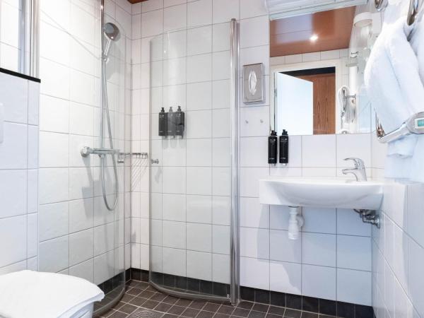 ProfilHotels Opera : photo 5 de la chambre chambre standard lit queen-size