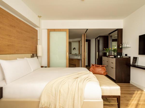 Torre Melina, a Gran Meliá Hotel : photo 1 de la chambre chambre suprême red level - vue panoramique