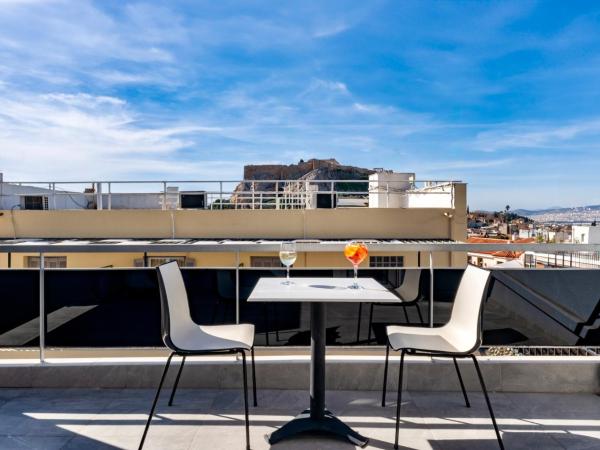 Hotel Adonis Athens : photo 6 de la chambre chambre double avec vue sur l'acropole 