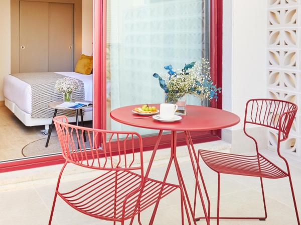 Hesperia Sevilla : photo 1 de la chambre chambre double ou lits jumeaux supérieure avec terrasse