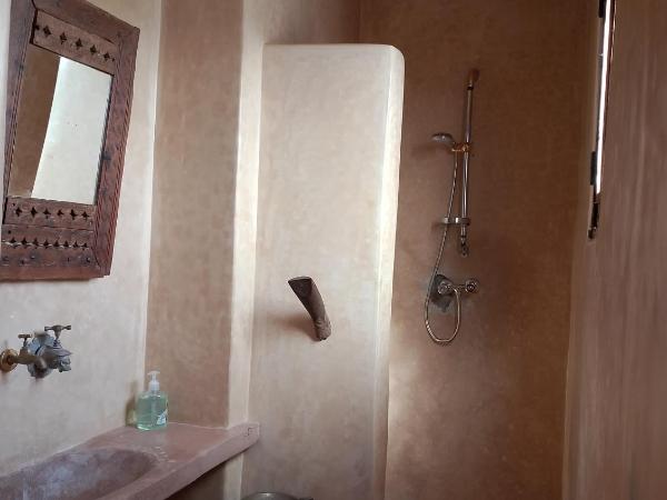 Riad Ocean Beach Douira : photo 10 de la chambre chambre double avec salle de bains privative extérieure