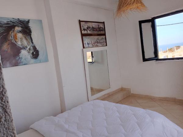 Riad Ocean Beach Douira : photo 4 de la chambre chambre double deluxe - vue latérale sur mer