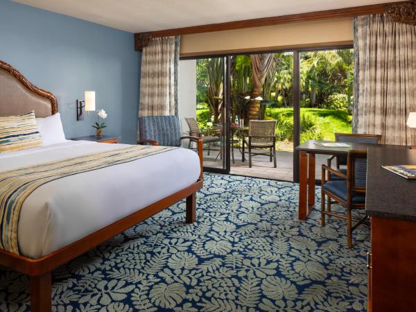 Catamaran Resort Hotel and Spa : photo 1 de la chambre hébergement lit king-size complexe