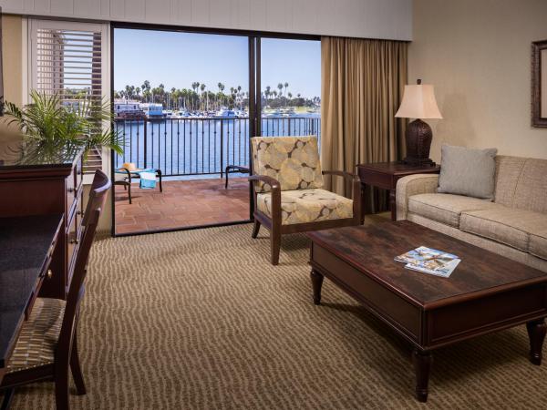 Bahia Resort Hotel : photo 1 de la chambre  bay front suite king 2nd floor