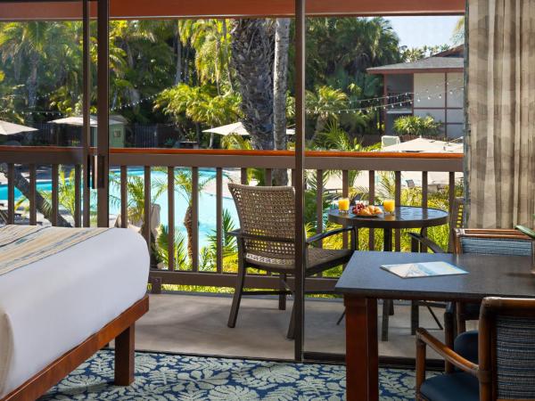 Catamaran Resort Hotel and Spa : photo 2 de la chambre poolside queens