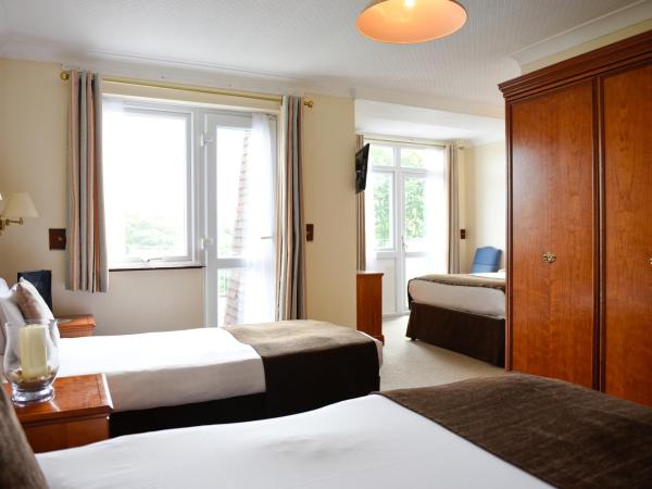 The Riviera Hotel & Apartments - Alum Chine : photo 4 de la chambre chambre familiale (2 adultes et 2 enfants)