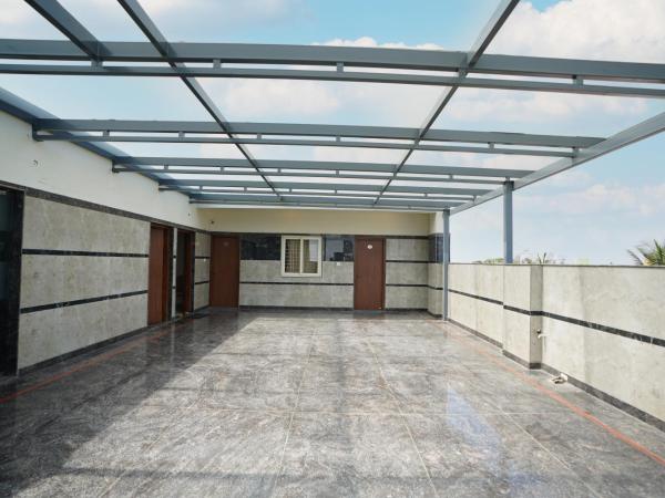 THE EKAH COMFORTS : photo 2 de la chambre chambre simple deluxe avec balcon