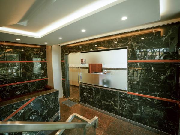 THE EKAH COMFORTS : photo 5 de la chambre chambre simple deluxe avec balcon