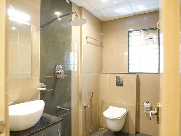 THE EKAH COMFORTS : photo 6 de la chambre chambre simple deluxe avec balcon