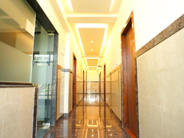 THE EKAH COMFORTS : photo 9 de la chambre chambre simple deluxe avec balcon