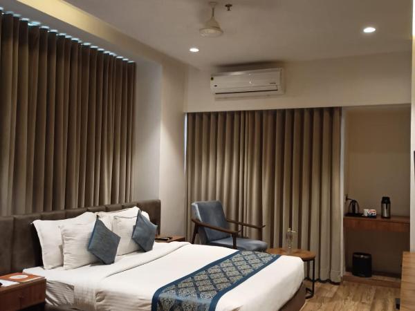 Pinnacle Grand Hotel : photo 1 de la chambre chambre double supérieure