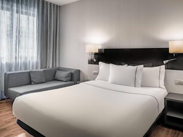 AC Hotel Madrid Feria by Marriott : photo 5 de la chambre chambre lit queen-size standard plus