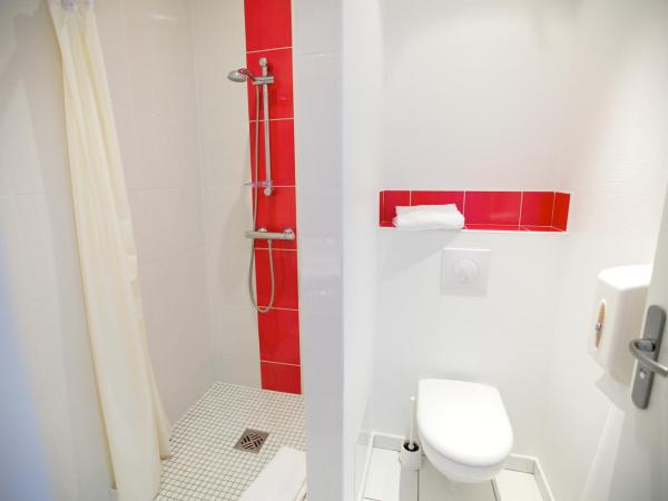 Hôtel Montchapet Dijon Centre : photo 3 de la chambre chambre quadruple confort