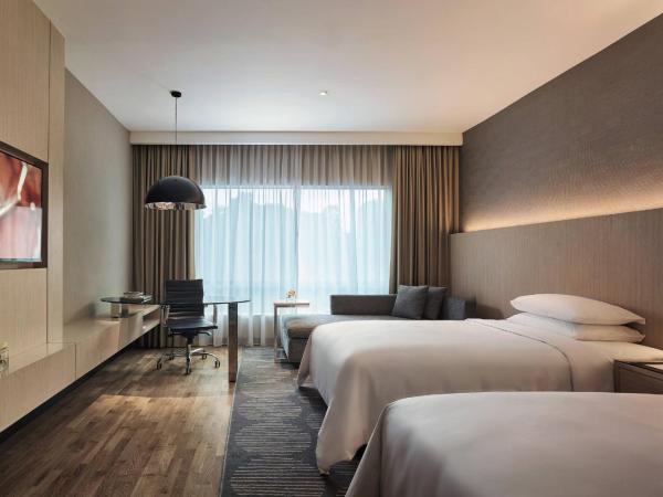 Renaissance Kuala Lumpur Hotel & Convention Centre : photo 1 de la chambre chambre lits jumeaux deluxe