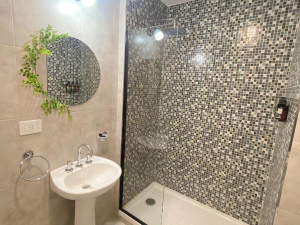 Hotel Caseros Salta : photo 3 de la chambre chambre triple