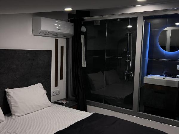 womco butik otel : photo 10 de la chambre chambre double deluxe avec balcon