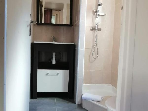 Résidence Monte d'Oro : photo 3 de la chambre studio avec vue sur jardin
