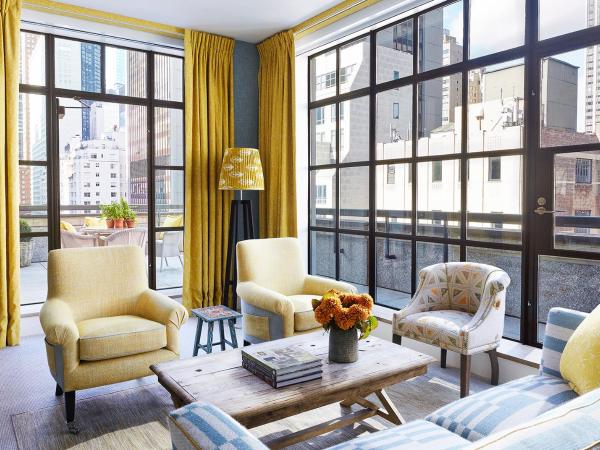 The Whitby Hotel : photo 2 de la chambre suite