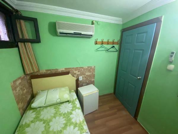 Camel Hotel & Apart : photo 2 de la chambre chambre simple avec salle de bains privative