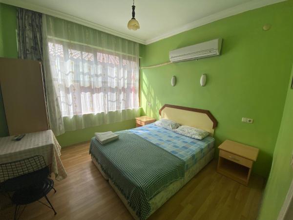 Camel Hotel & Apart : photo 2 de la chambre chambre double avec salle de bains privative