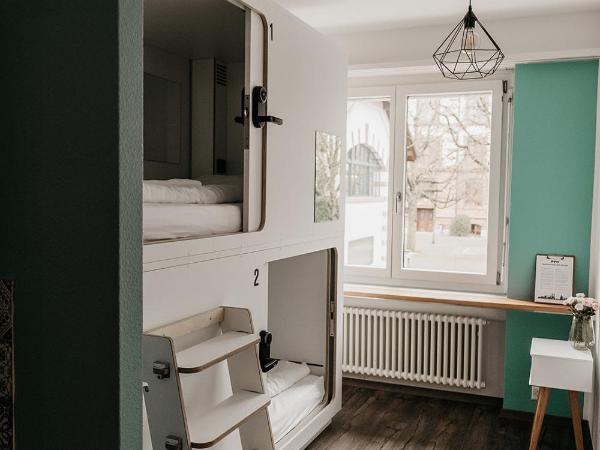 Hostel by Hyve Basel : photo 1 de la chambre lit simple dans dortoir pour femmes