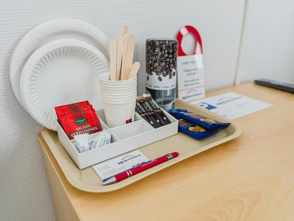 Hostelli Matkustajakoti : photo 4 de la chambre chambre lits jumeaux avec salle de bains commune