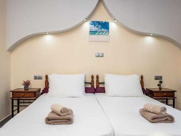 Lefkes Studios : photo 1 de la chambre studio (2 adultes)