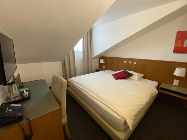 Businesshotel Lux : photo 4 de la chambre chambre simple basique
