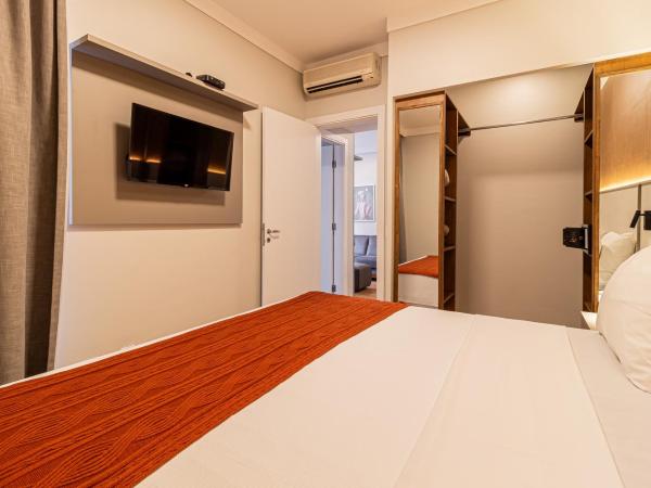 H4 Hotel Opera Jardins : photo 8 de la chambre chambre supérieure lit queen-size