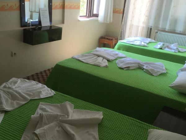 Anatolia Hotel : photo 2 de la chambre chambre quadruple