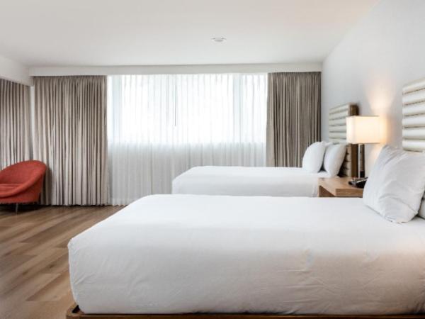 Luxe Sunset Boulevard Hotel : photo 1 de la chambre hébergement supérieur avec 2 lits doubles