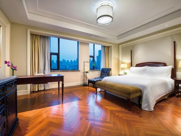 Sunrise On The Bund : photo 1 de la chambre premier business class room