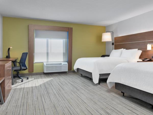 Holiday Inn Express - San Antonio East I-10 , an IHG Hotel : photo 2 de la chambre chambre 2 lits queen-size avec douche accessible en fauteuil roulant - accessible aux personnes à mobilité réduite