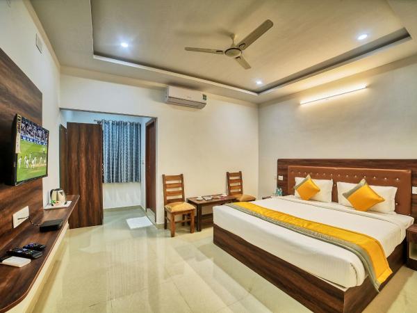 HOTEL VISA INN NEAR KEMPEGOWDA AIRPORT : photo 9 de la chambre chambre double standard