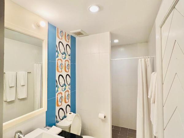 PJ Guest House : photo 4 de la chambre chambre lits jumeaux standard avec vue sur jardin