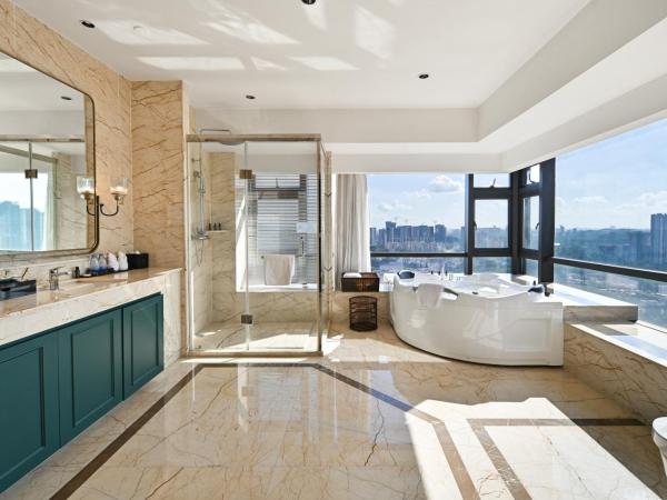 Guangzhou Pan Yu President Hotel : photo 4 de la chambre chambre familiale supérieure