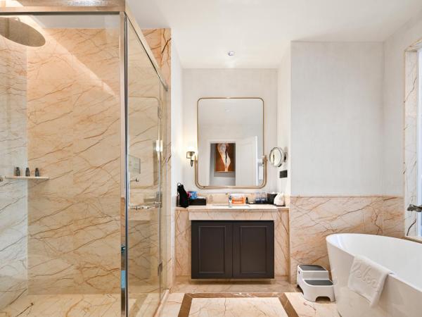 Guangzhou Pan Yu President Hotel : photo 6 de la chambre chambre lits jumeaux spacieuse