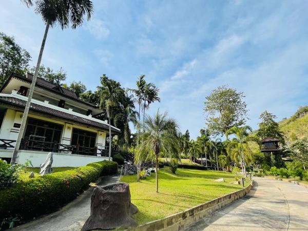 Baan Rim Kwai Paerimnam Resort : photo 9 de la chambre chambre lits jumeaux supérieure