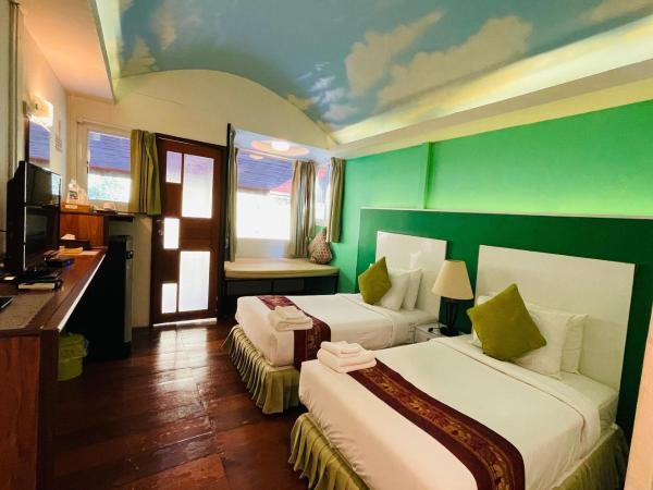 Baan Rim Kwai Paerimnam Resort : photo 4 de la chambre chambre double ou lits jumeaux supérieure