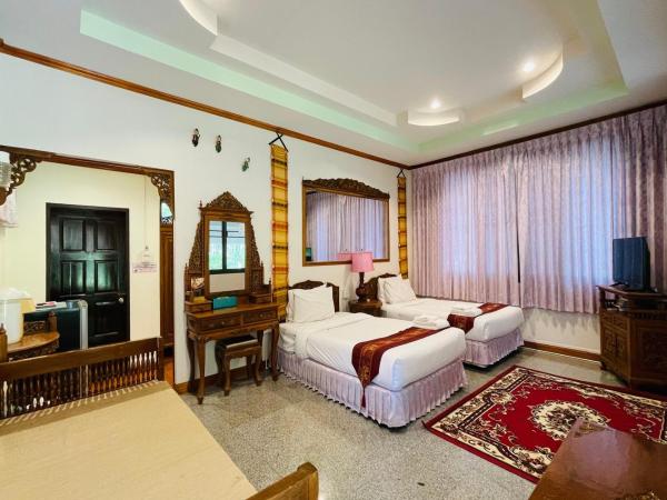 Baan Rim Kwai Paerimnam Resort : photo 1 de la chambre chambre lits jumeaux avec vue
