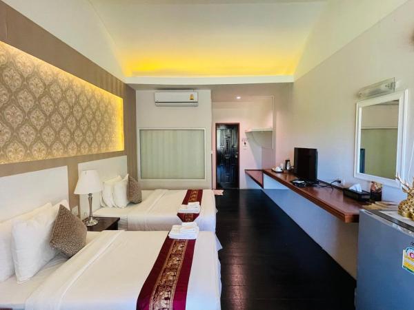 Baan Rim Kwai Paerimnam Resort : photo 9 de la chambre chambre lits jumeaux avec vue